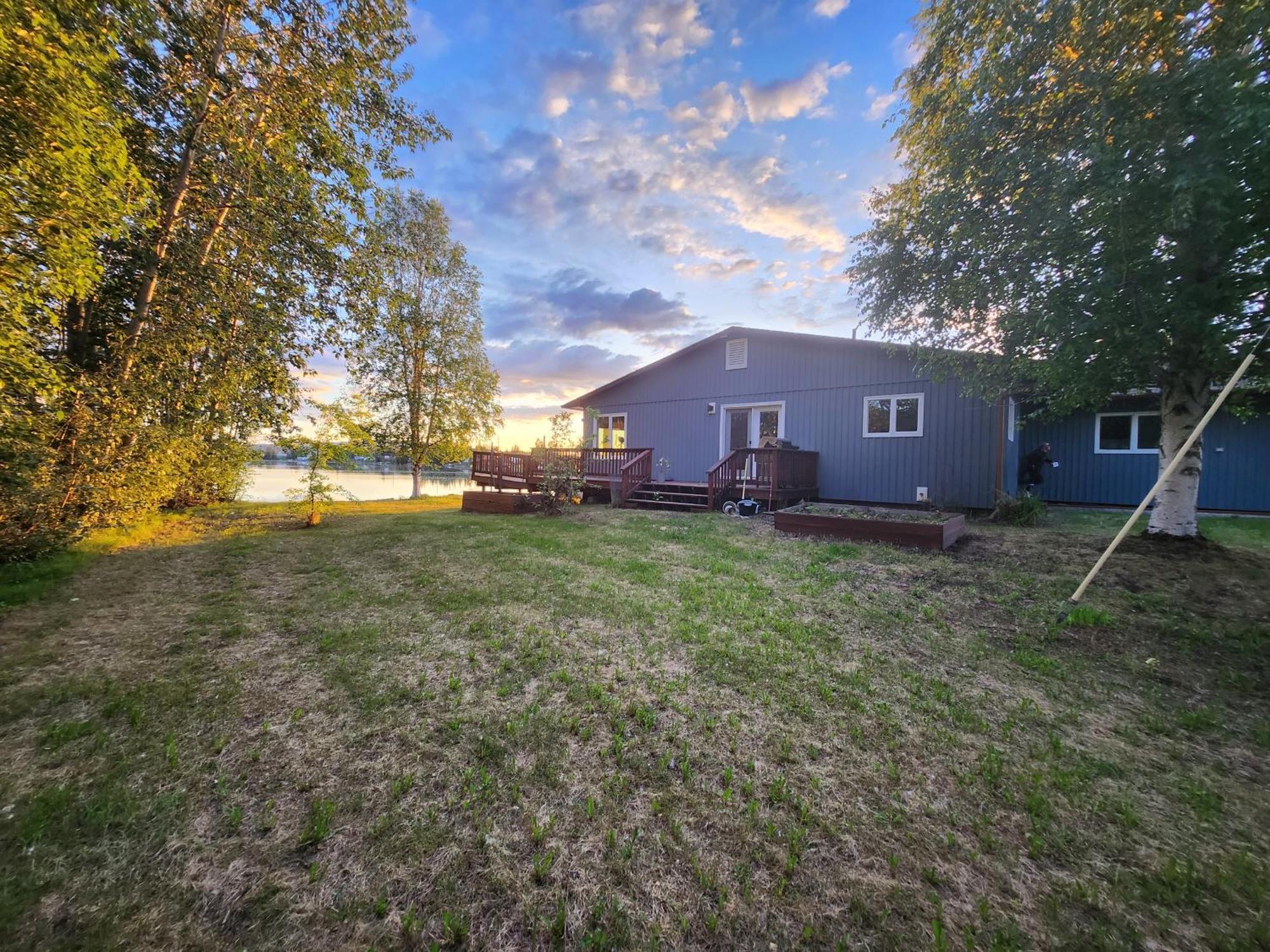 Hidden Lakefront Villa Fairbanks Exterior foto