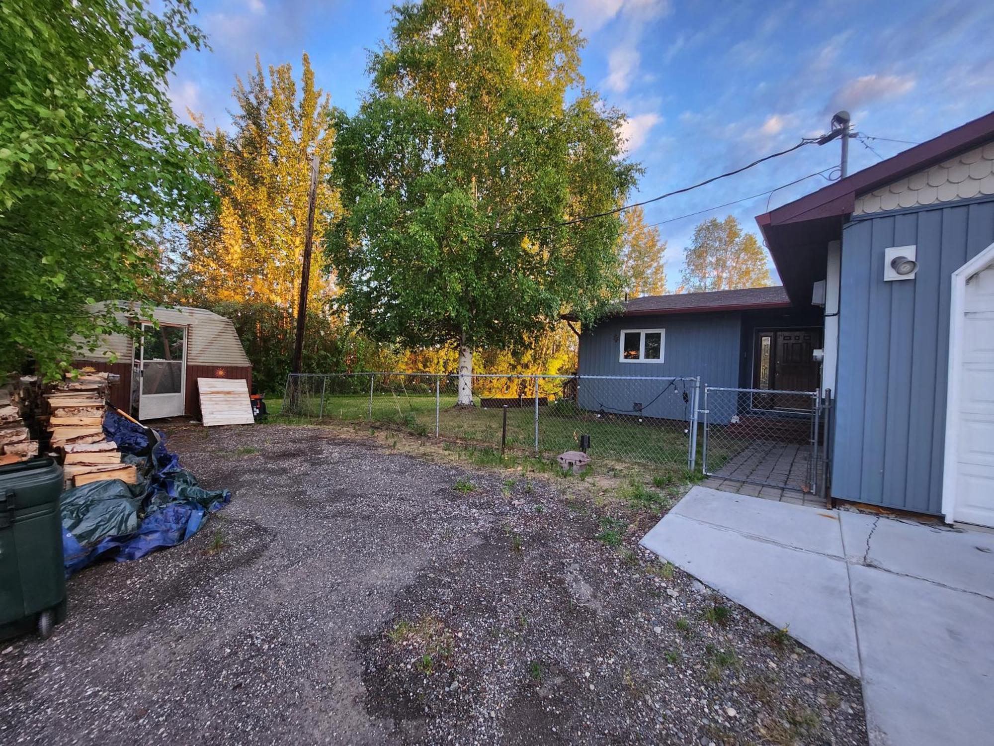 Hidden Lakefront Villa Fairbanks Exterior foto