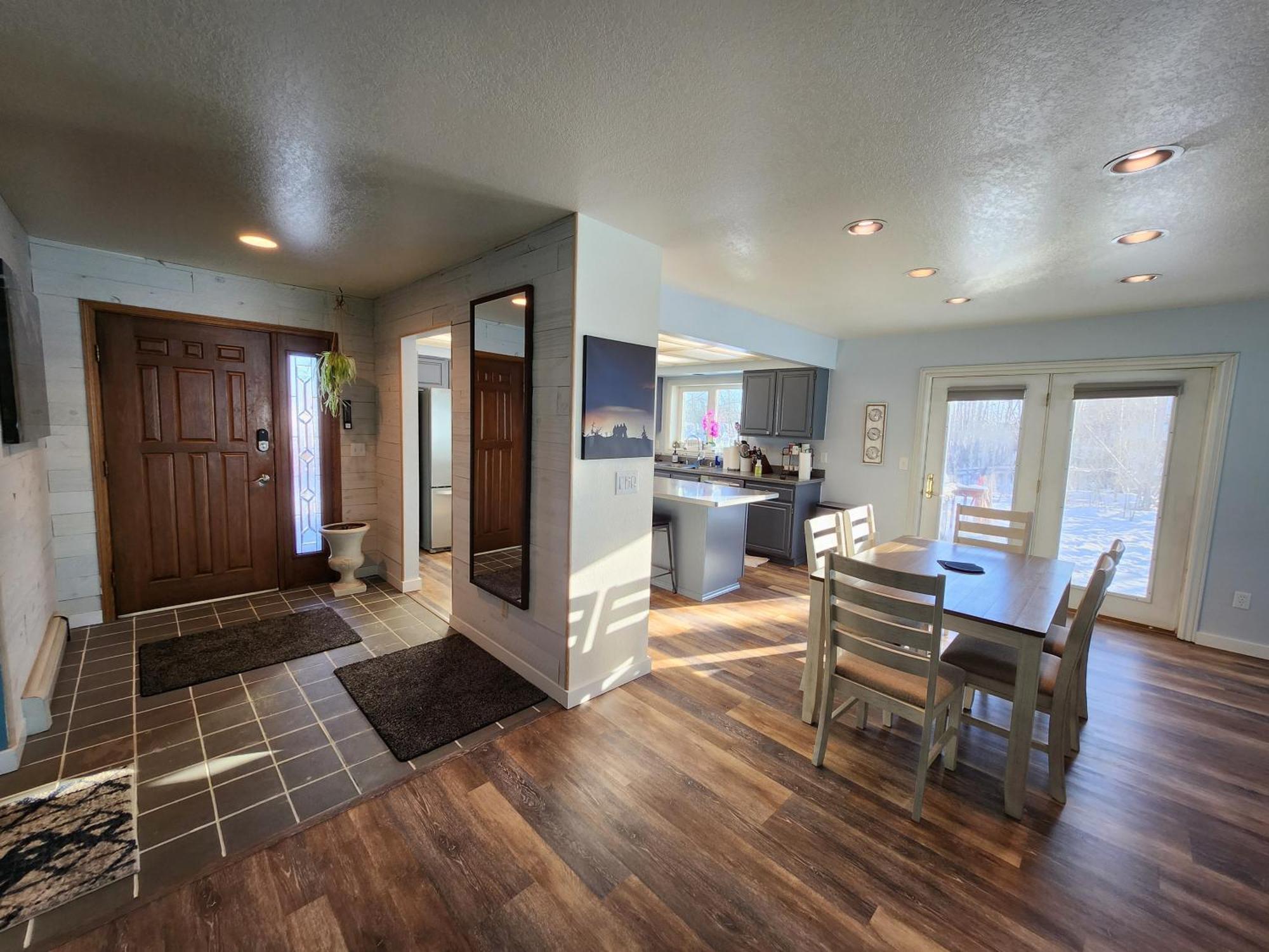 Hidden Lakefront Villa Fairbanks Exterior foto